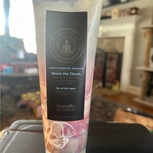 Above the Clouds Cleansing Hair Treatment - Pink